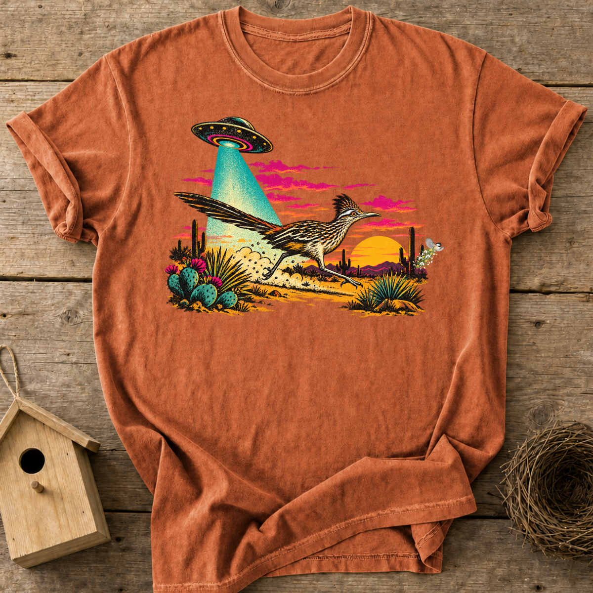 Roadrunner UFO Encounter T-Shirt