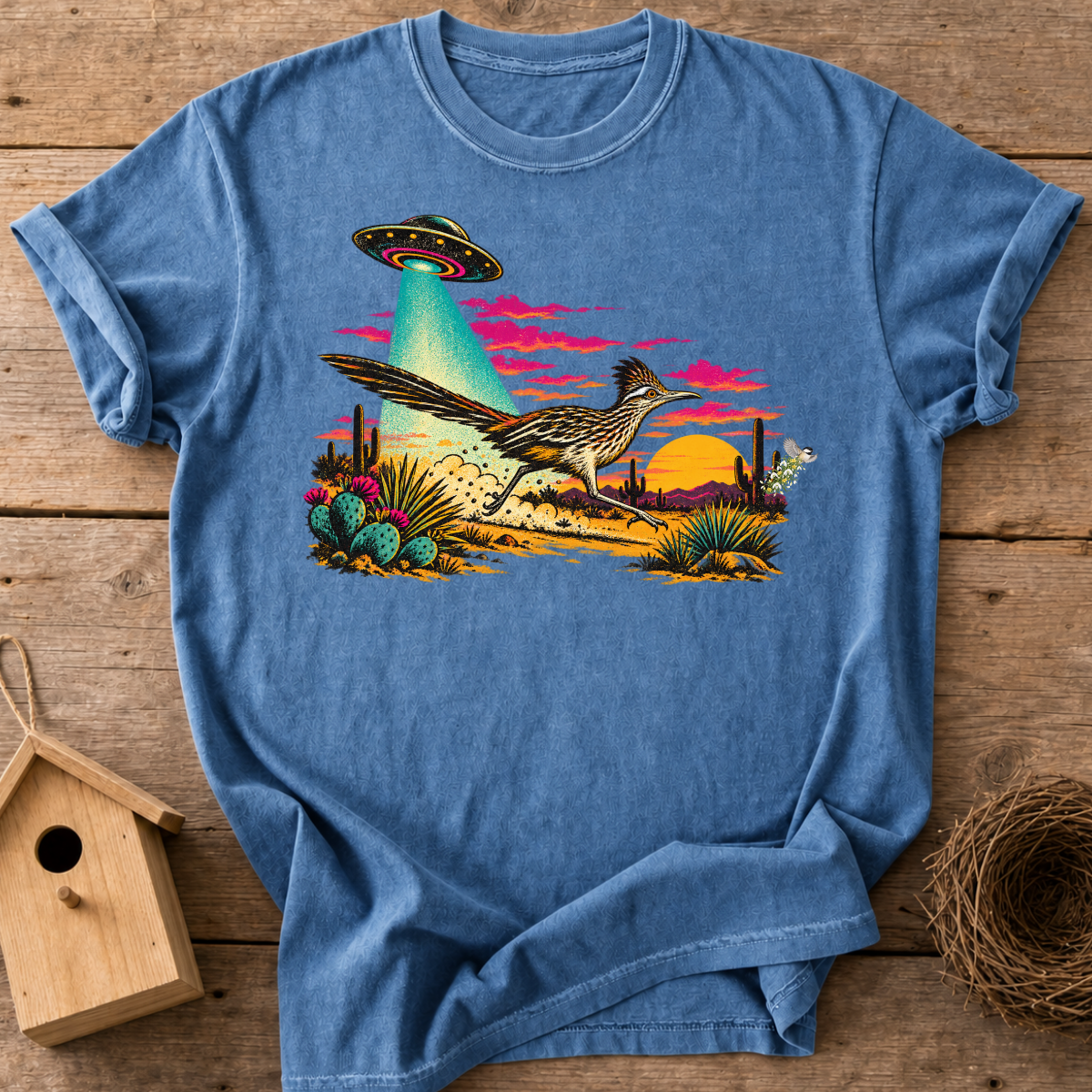 Roadrunner UFO Encounter T-Shirt
